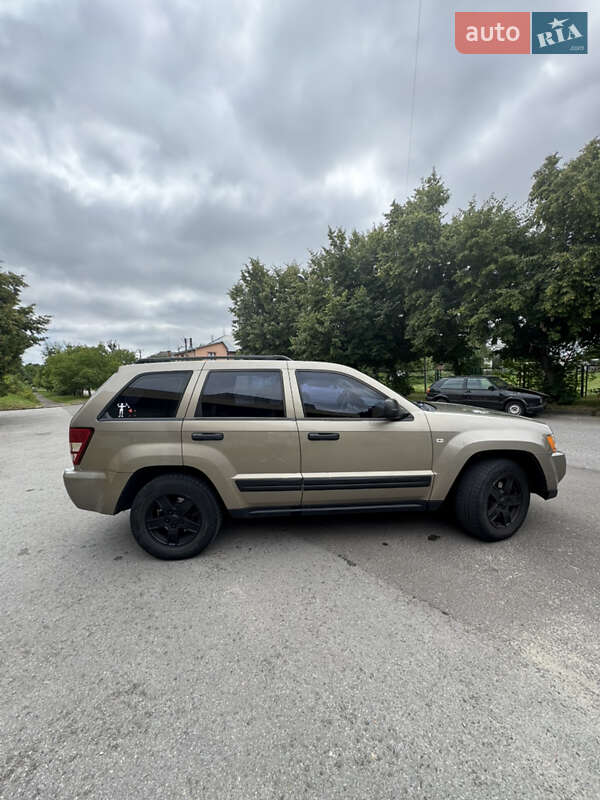 Внедорожник / Кроссовер Jeep Grand Cherokee 2005 в Львове фото 2 Внедорожник / Кроссовер Jeep Grand Cherokee 2005 в Львове
