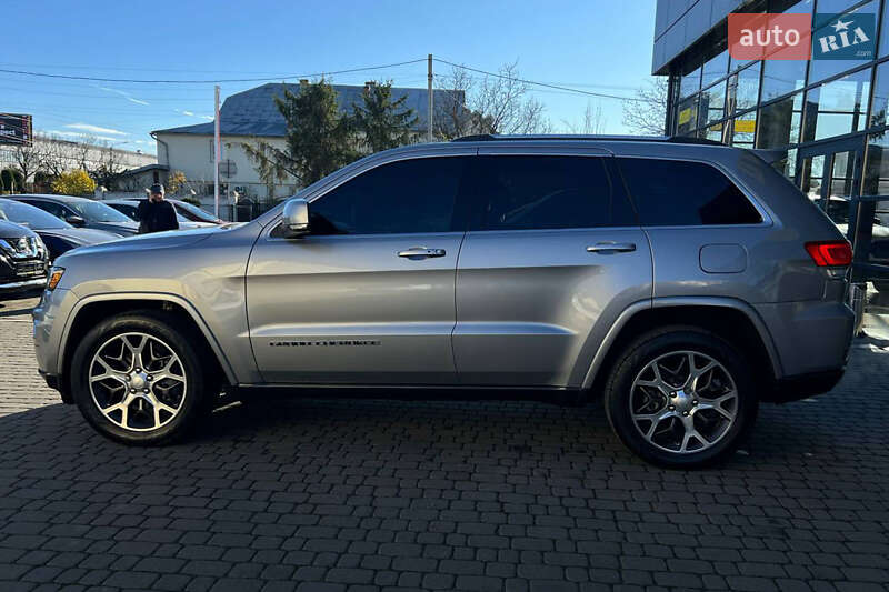 Внедорожник / Кроссовер Jeep Grand Cherokee 2018 в Ивано-Франковске фото 4 Внедорожник / Кроссовер Jeep Grand Cherokee 2018 в Ивано-Франковске