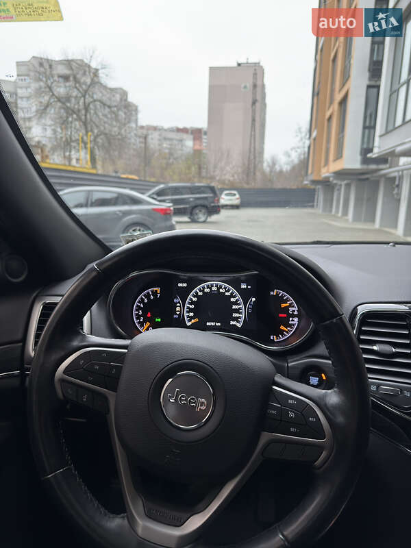 Внедорожник / Кроссовер Jeep Grand Cherokee 2020 в Днепре
