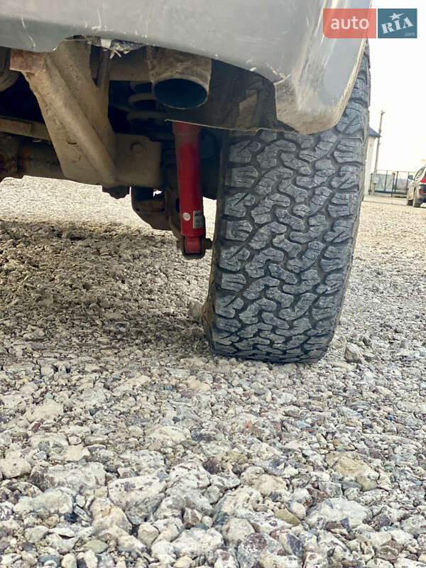 Позашляховик / Кросовер Jeep Grand Cherokee 2006 в Новояворівську фото 20 Позашляховик / Кросовер Jeep Grand Cherokee 2006 в Новояворівську