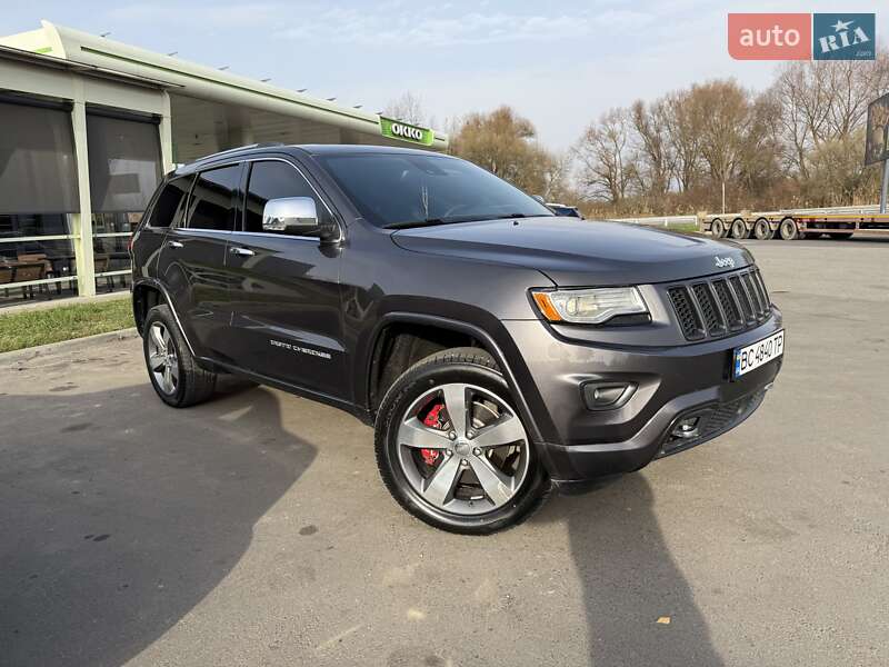 Внедорожник / Кроссовер Jeep Grand Cherokee 2015 в Львове