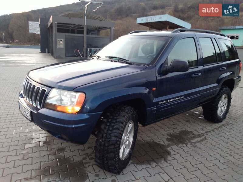 Внедорожник / Кроссовер Jeep Grand Cherokee 2003 в Воловце