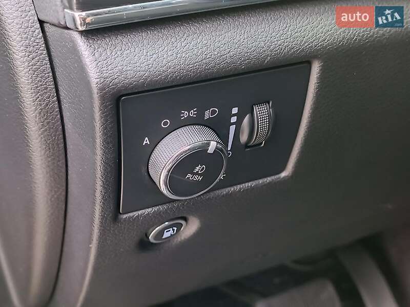 Внедорожник / Кроссовер Jeep Grand Cherokee 2016 в Харькове