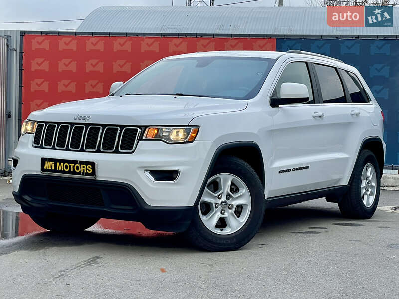 Внедорожник / Кроссовер Jeep Grand Cherokee 2017 в Киеве