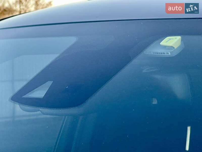 Внедорожник / Кроссовер Jeep Grand Cherokee 2016 в Млинове