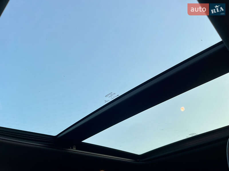 Внедорожник / Кроссовер Jeep Grand Cherokee 2016 в Млинове