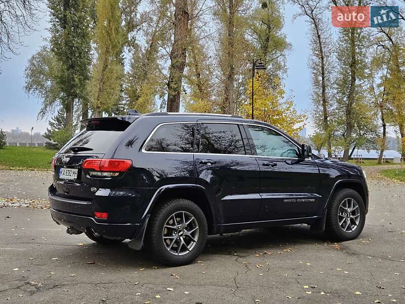 Внедорожник / Кроссовер Jeep Grand Cherokee 2018 в Киеве