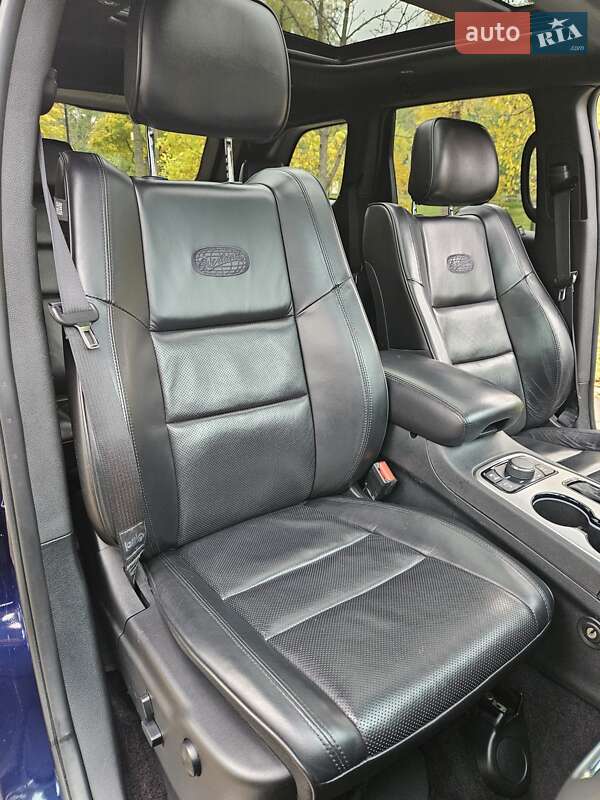 Внедорожник / Кроссовер Jeep Grand Cherokee 2018 в Киеве