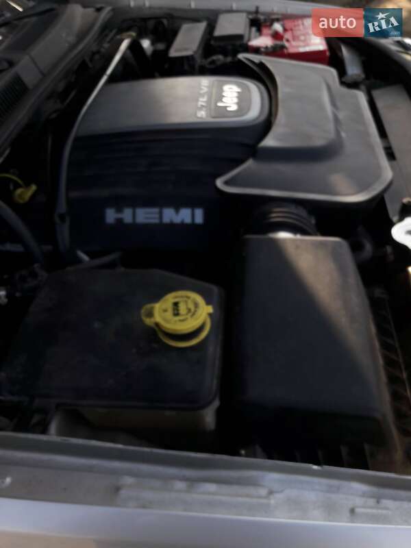 Внедорожник / Кроссовер Jeep Grand Cherokee 2006 в Одессе