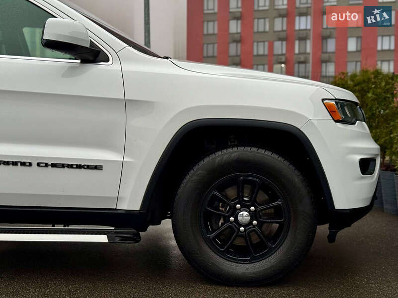 Внедорожник / Кроссовер Jeep Grand Cherokee 2019 в Киеве фото 10 Внедорожник / Кроссовер Jeep Grand Cherokee 2019 в Киеве