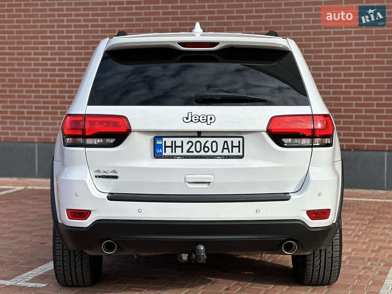 Внедорожник / Кроссовер Jeep Grand Cherokee 2013 в Одессе