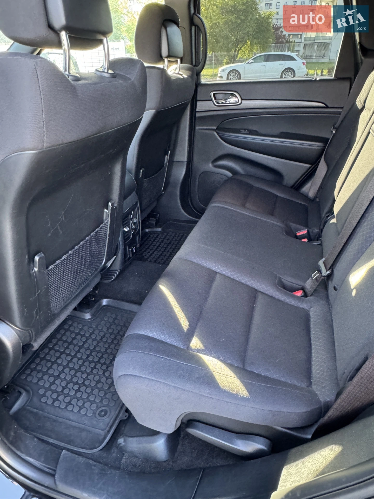 2018 Jeep Grand Cherokee - мініатюра 2