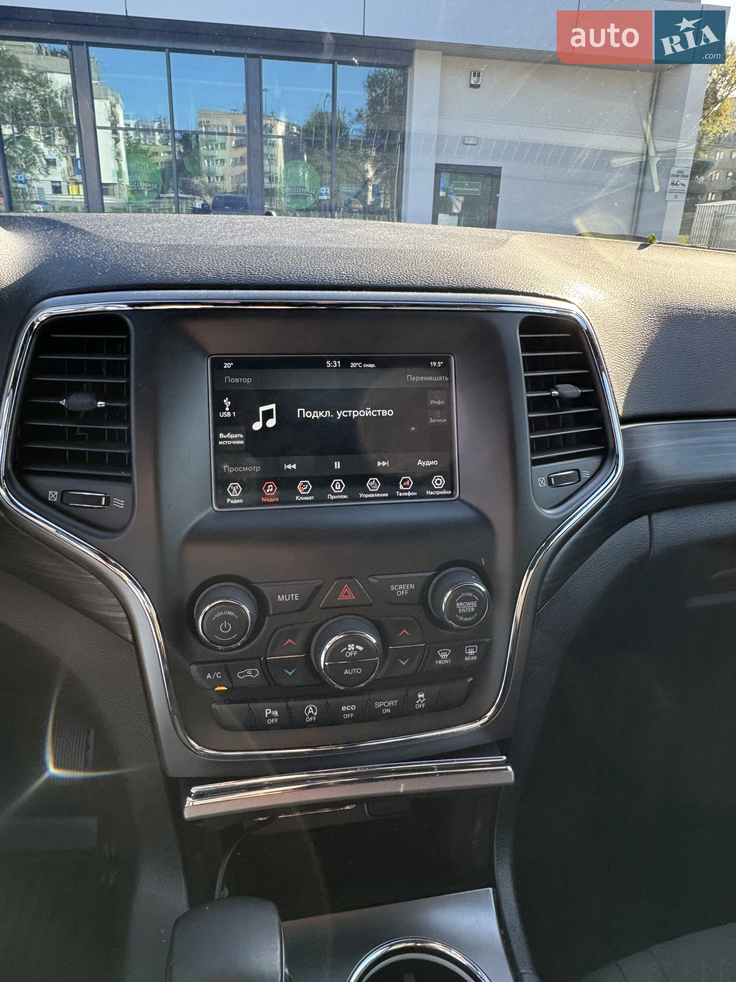 2018 Jeep Grand Cherokee - мініатюра 5