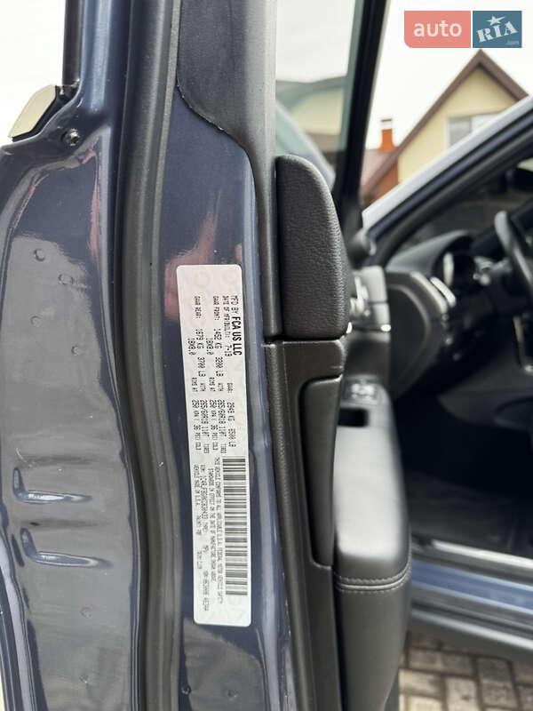 Внедорожник / Кроссовер Jeep Grand Cherokee 2019 в Киеве фото 11 Внедорожник / Кроссовер Jeep Grand Cherokee 2019 в Киеве