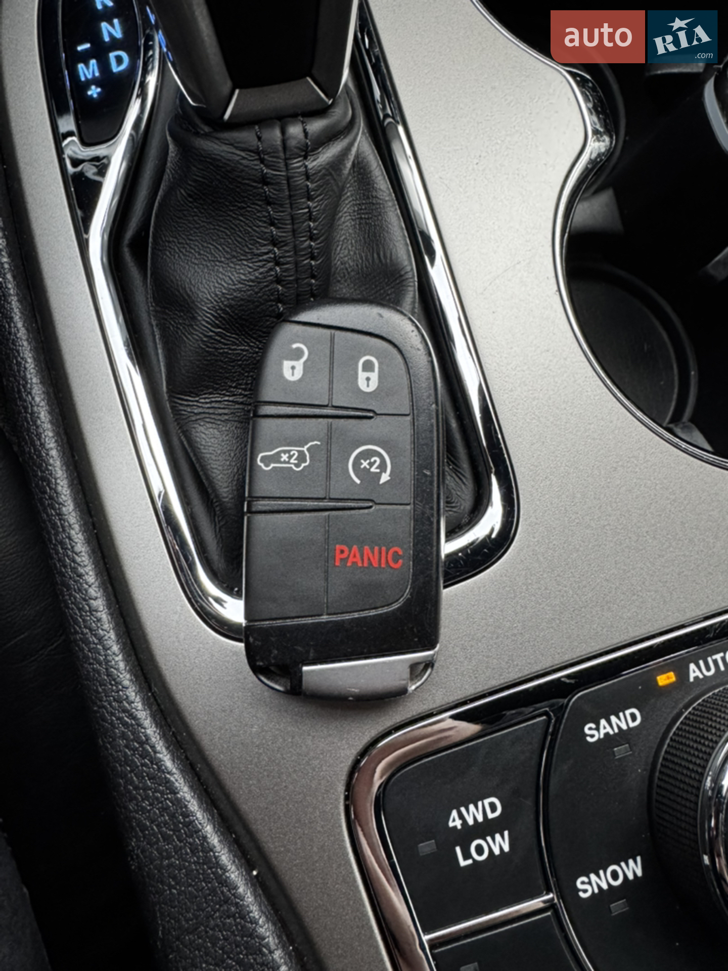 2019 Jeep Grand Cherokee - мініатюра 27
