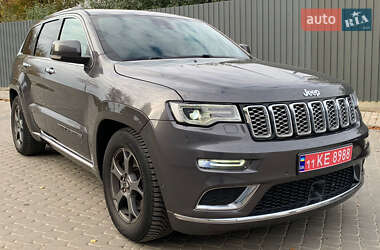 Позашляховик / Кросовер Jeep Grand Cherokee 2016 в Нестерварці