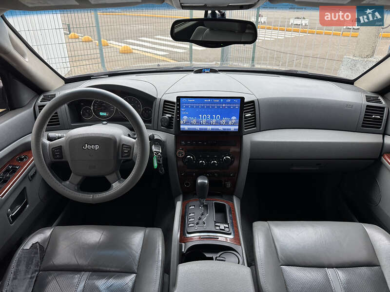 Внедорожник / Кроссовер Jeep Grand Cherokee 2005 в Киеве