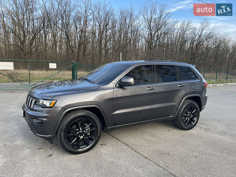 Внедорожник / Кроссовер Jeep Grand Cherokee 2019 в Харькове