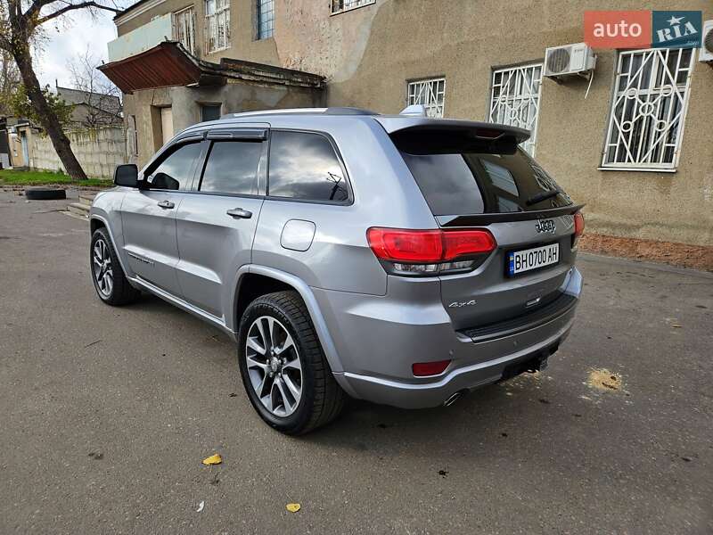 Внедорожник / Кроссовер Jeep Grand Cherokee 2016 в Одессе