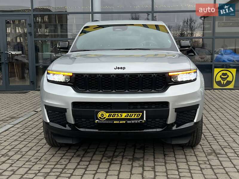 Внедорожник / Кроссовер Jeep Grand Cherokee 2023 в Ивано-Франковске