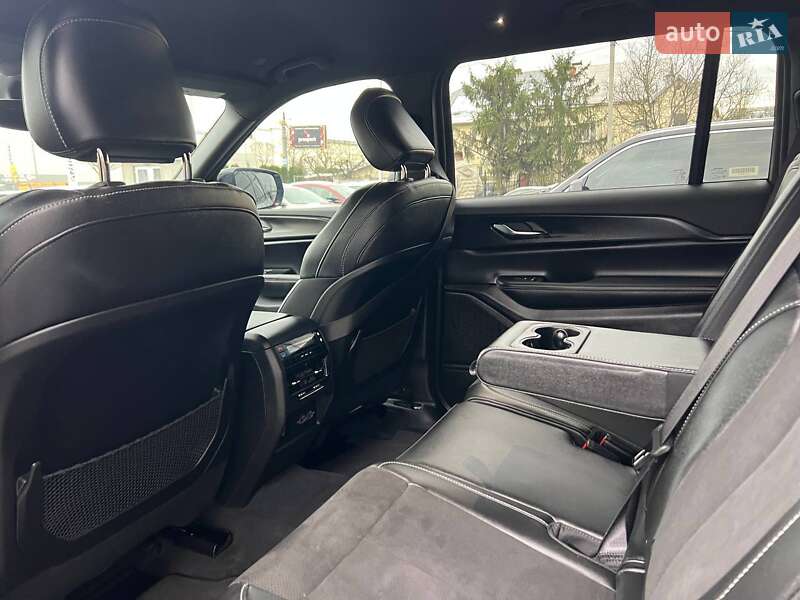 Внедорожник / Кроссовер Jeep Grand Cherokee 2023 в Ивано-Франковске