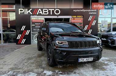 Внедорожник / Кроссовер Jeep Grand Cherokee 2018 в Львове