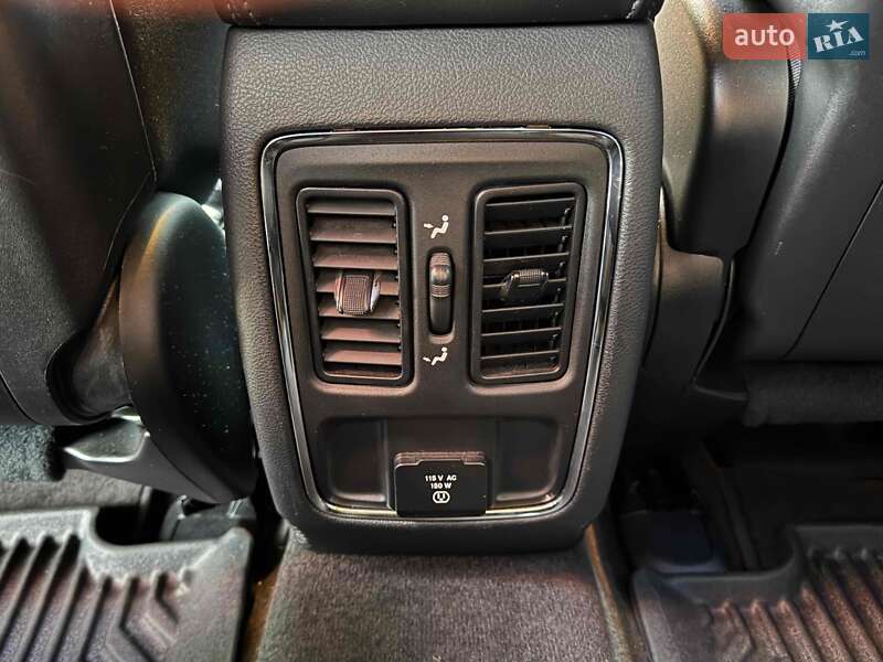 Позашляховик / Кросовер Jeep Grand Cherokee 2018 в Львові
