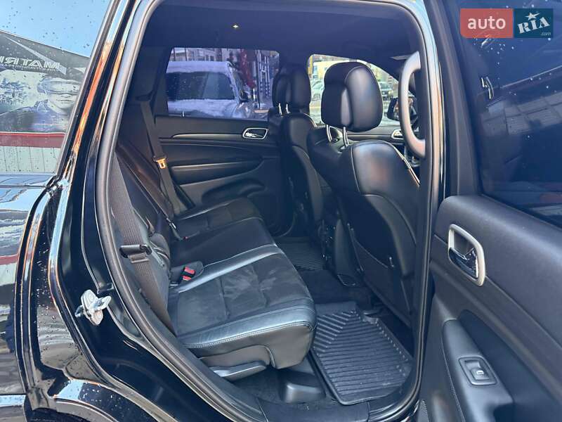 Позашляховик / Кросовер Jeep Grand Cherokee 2018 в Львові