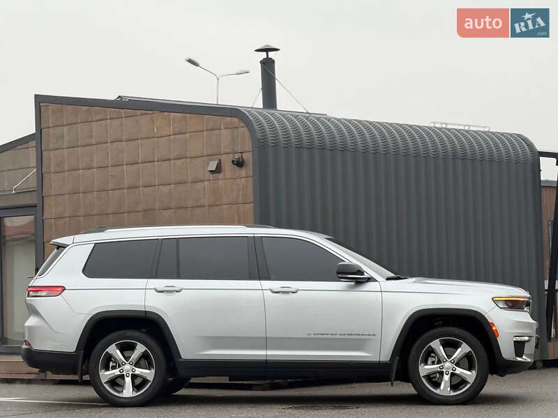 Внедорожник / Кроссовер Jeep Grand Cherokee 2021 в Киеве