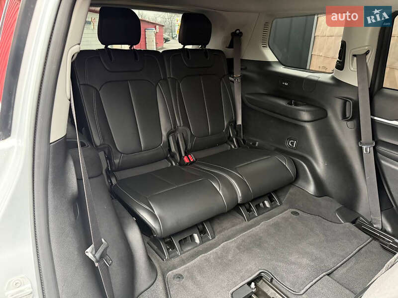 Внедорожник / Кроссовер Jeep Grand Cherokee 2021 в Киеве