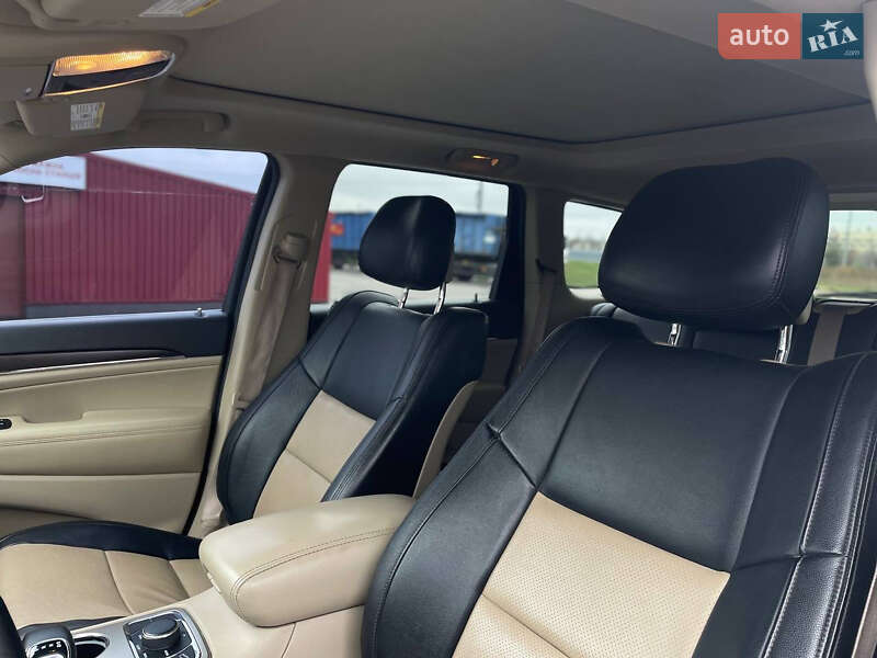 Внедорожник / Кроссовер Jeep Grand Cherokee 2013 в Киеве
