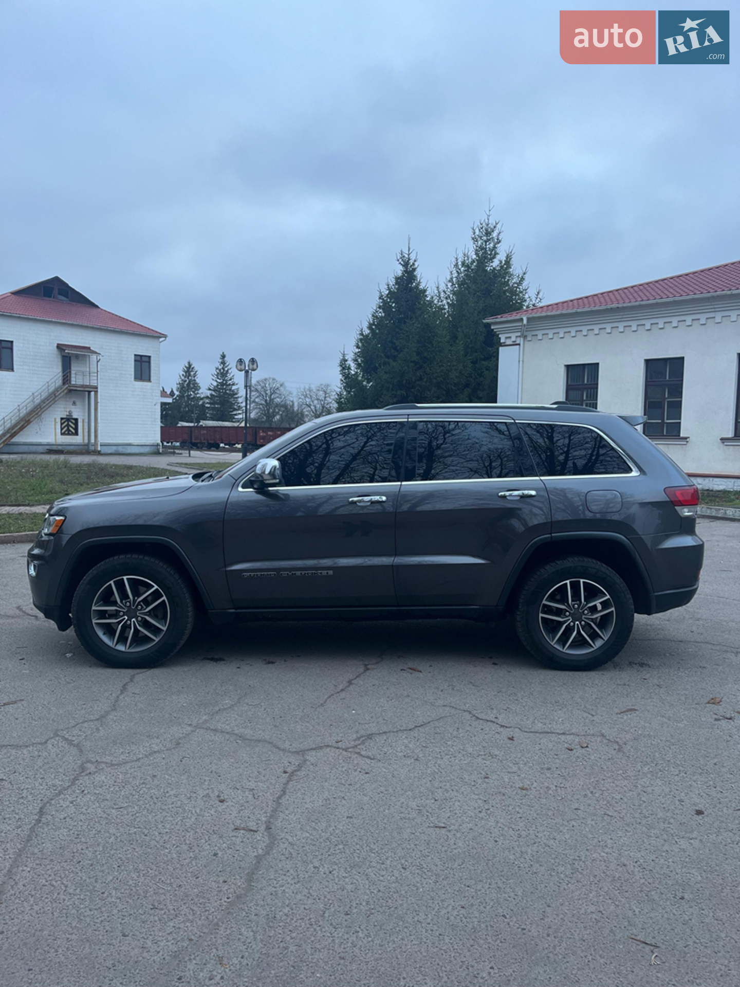 Jeep Grand Cherokee 2021 VIN 1C4RJFBGXMC802481 фото оголошення 6 з 26
