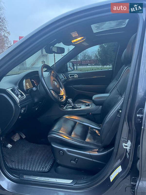 Внедорожник / Кроссовер Jeep Grand Cherokee 2021 в Ромнах