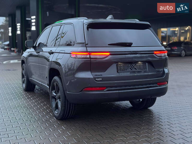 Внедорожник / Кроссовер Jeep Grand Cherokee 2023 в Киеве фото 17 Внедорожник / Кроссовер Jeep Grand Cherokee 2023 в Киеве