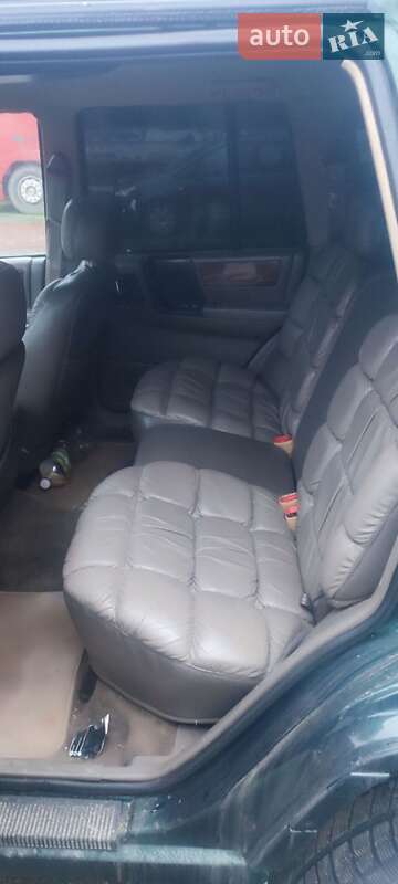 Внедорожник / Кроссовер Jeep Grand Cherokee 1995 в Хмельницком