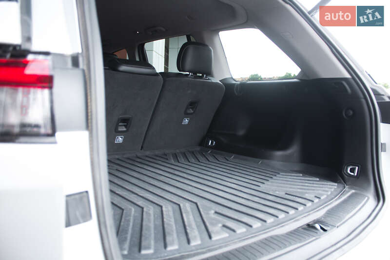 Внедорожник / Кроссовер Jeep Grand Cherokee 2022 в Киеве