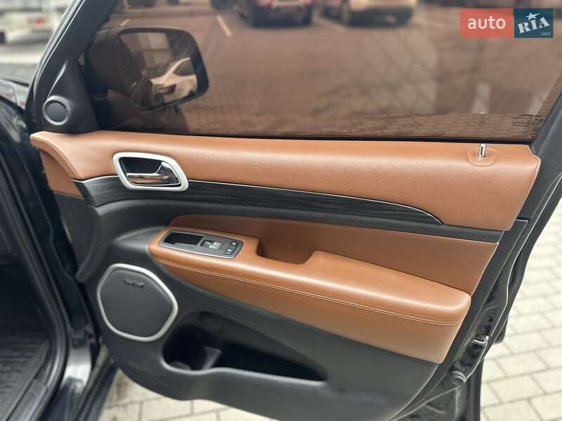 Внедорожник / Кроссовер Jeep Grand Cherokee 2021 в Хмельницком фото 24 Внедорожник / Кроссовер Jeep Grand Cherokee 2021 в Хмельницком