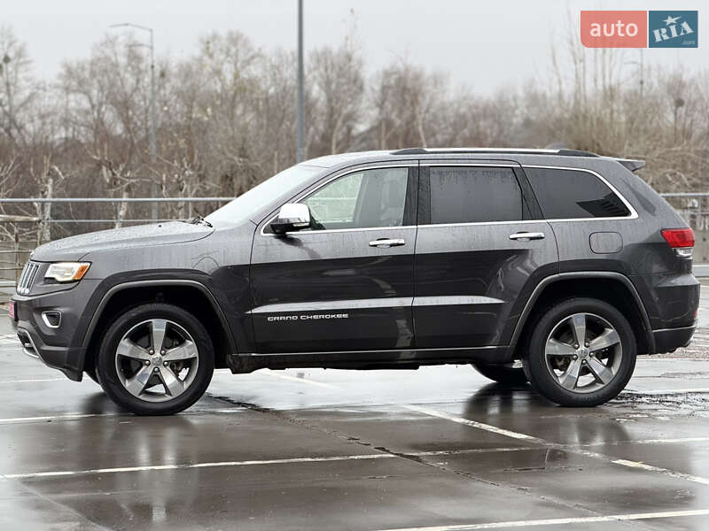 Позашляховик / Кросовер Jeep Grand Cherokee 2016 в Києві