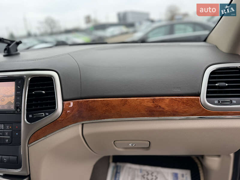 Внедорожник / Кроссовер Jeep Grand Cherokee 2012 в Киеве фото 56 Внедорожник / Кроссовер Jeep Grand Cherokee 2012 в Киеве
