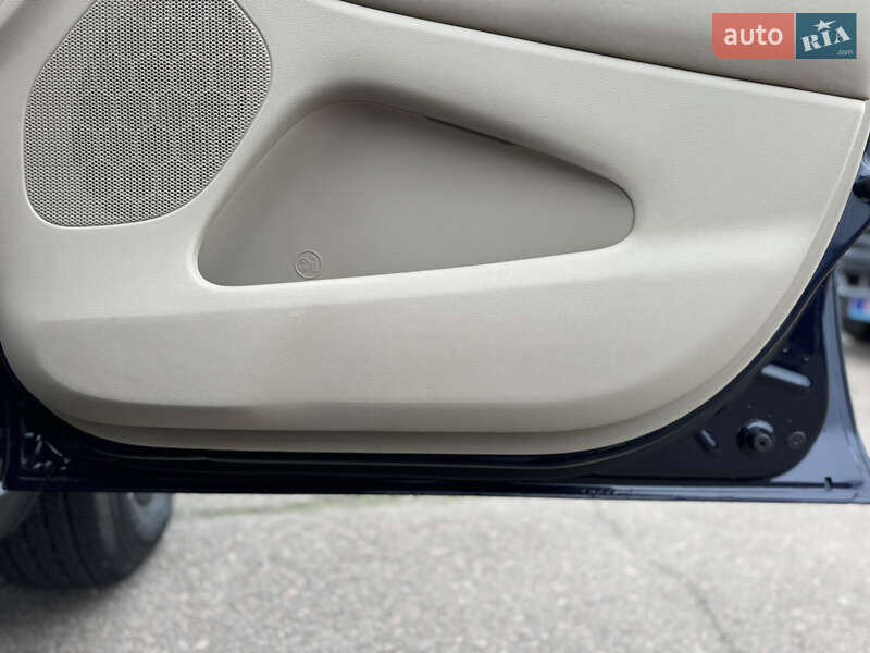 Внедорожник / Кроссовер Jeep Grand Cherokee 2012 в Киеве фото 59 Внедорожник / Кроссовер Jeep Grand Cherokee 2012 в Киеве