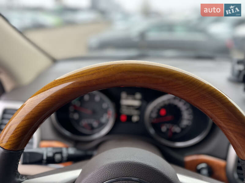 Внедорожник / Кроссовер Jeep Grand Cherokee 2012 в Киеве фото 79 Внедорожник / Кроссовер Jeep Grand Cherokee 2012 в Киеве