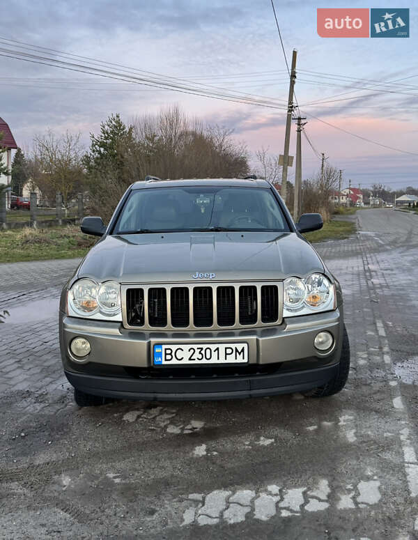 Позашляховик / Кросовер Jeep Grand Cherokee 2005 в Львові