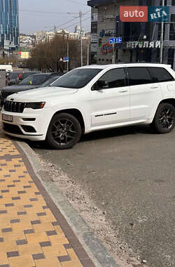 Внедорожник / Кроссовер Jeep Grand Cherokee 2019 в Киеве