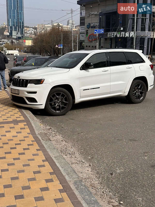 Jeep Grand Cherokee 2019