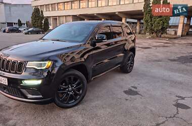 Внедорожник / Кроссовер Jeep Grand Cherokee 2017 в Киеве