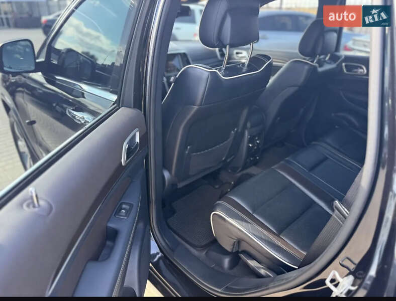Внедорожник / Кроссовер Jeep Grand Cherokee 2013 в Одессе