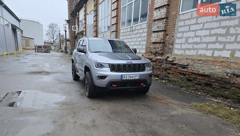 Jeep Grand Cherokee 2019