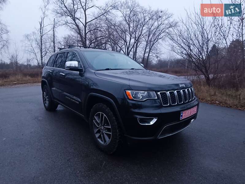 Внедорожник / Кроссовер Jeep Grand Cherokee 2018 в Киеве