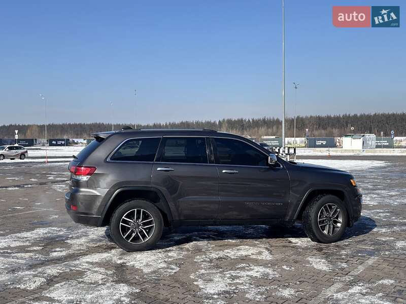 Позашляховик / Кросовер Jeep Grand Cherokee 2020 в Києві