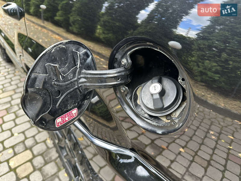 Внедорожник / Кроссовер Jeep Grand Cherokee 2004 в Луцке